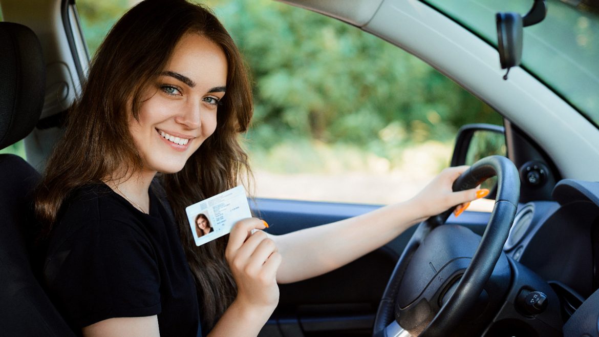 Comment réussir son premier trajet en tant que jeune conducteur ?